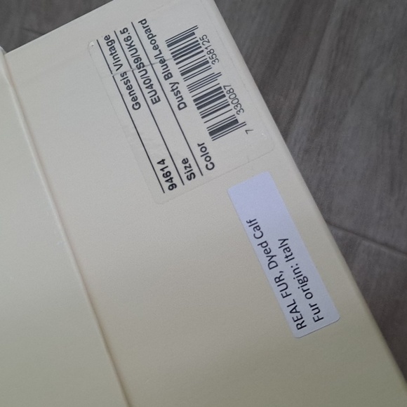 NIB Axel Arigato sneakers - Picture 15 of 16